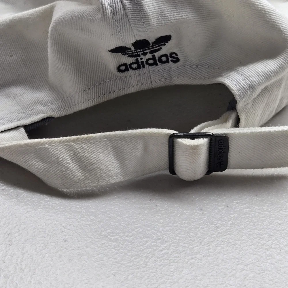 Adidas Women Baseball Cap ONE SIZE White Curved Buckle